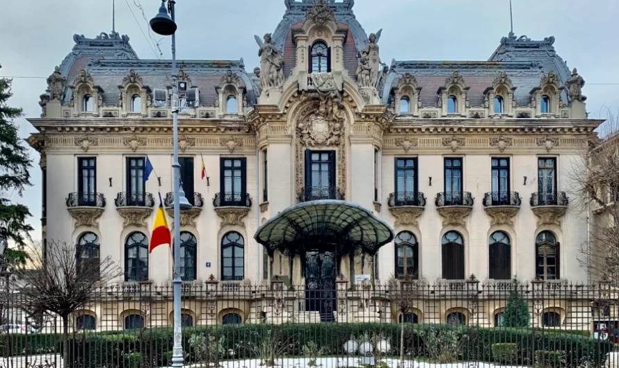 Visita al Palacio Cantacuzino de Bucarest, en Rumanía