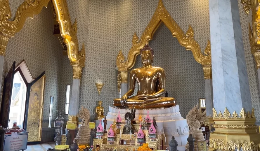 Wat Traimit y el Buda de Oro oculto de Bangkok