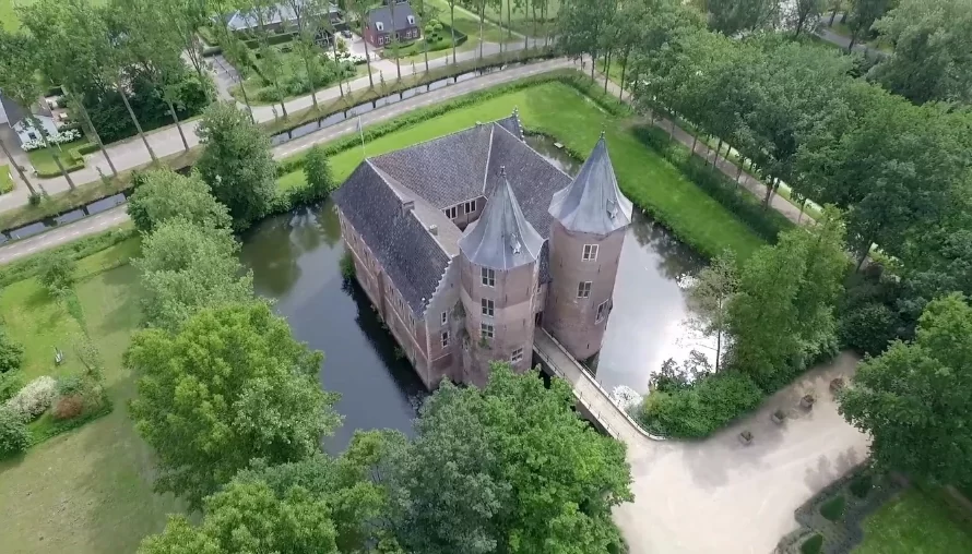 Castillo de Dussen en Brabante Septentrional, Países Bajos