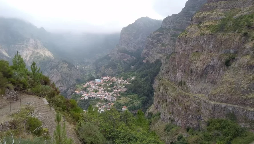 Curral das Freiras y levadas, un paraíso natural en Madeira, Portugal