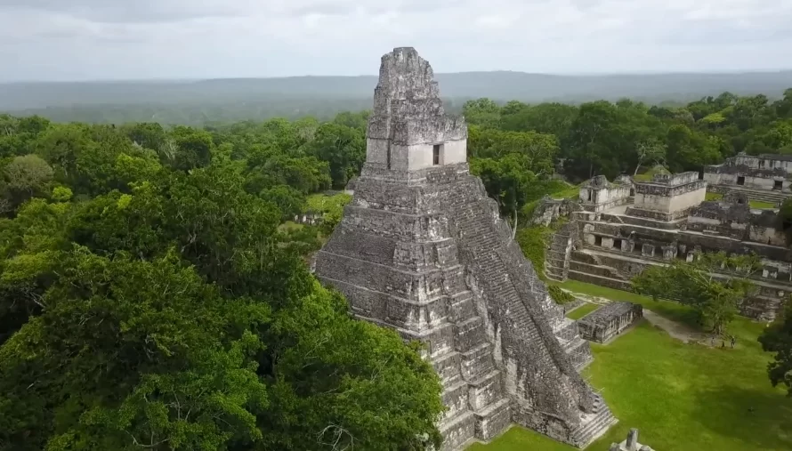Templo del Gran Jaguar en Tikal: secretos de la joya de Guatemala