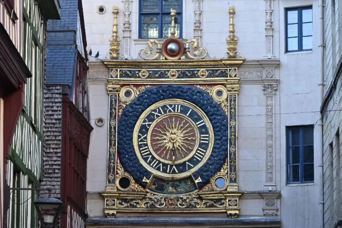 reloj astronomico Gros Horloge